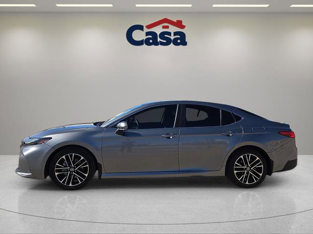 Used 2026 Toyota Camry XLE image 5