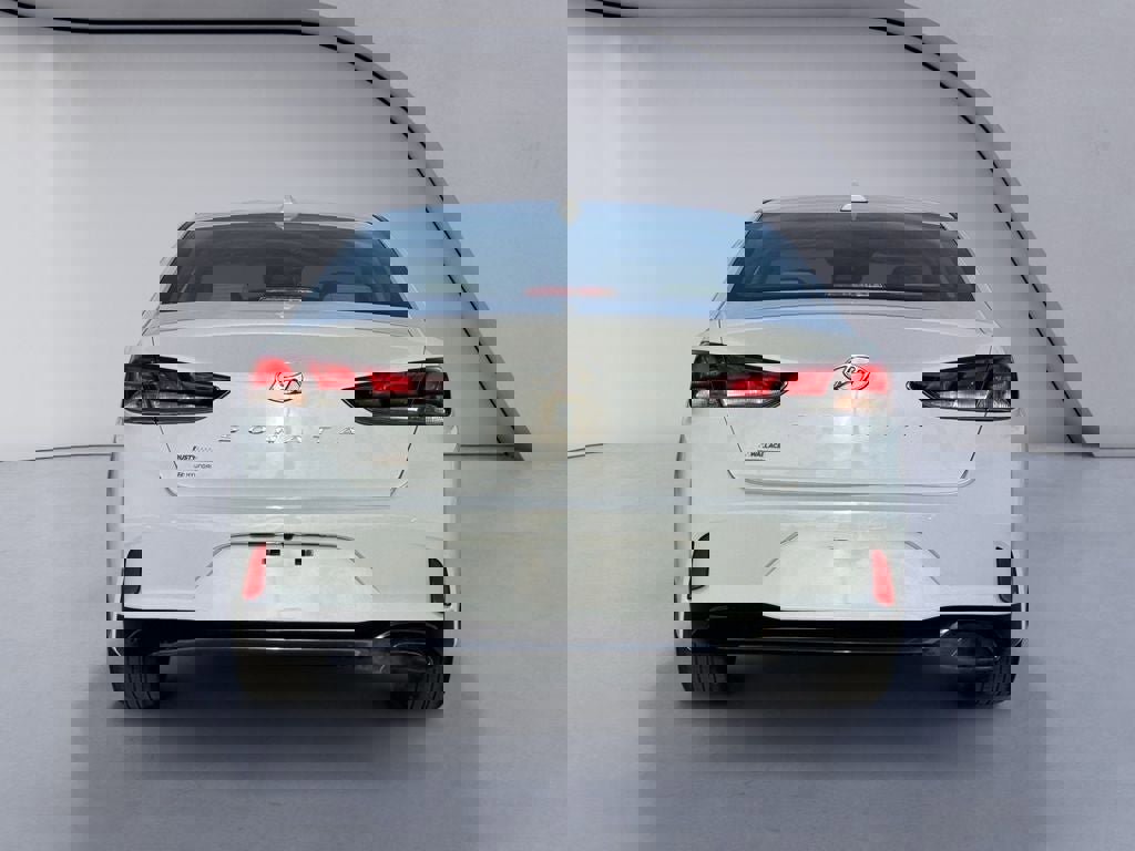 Used 2019 Hyundai Sonata SEL w/ Tech Package 02 image 4