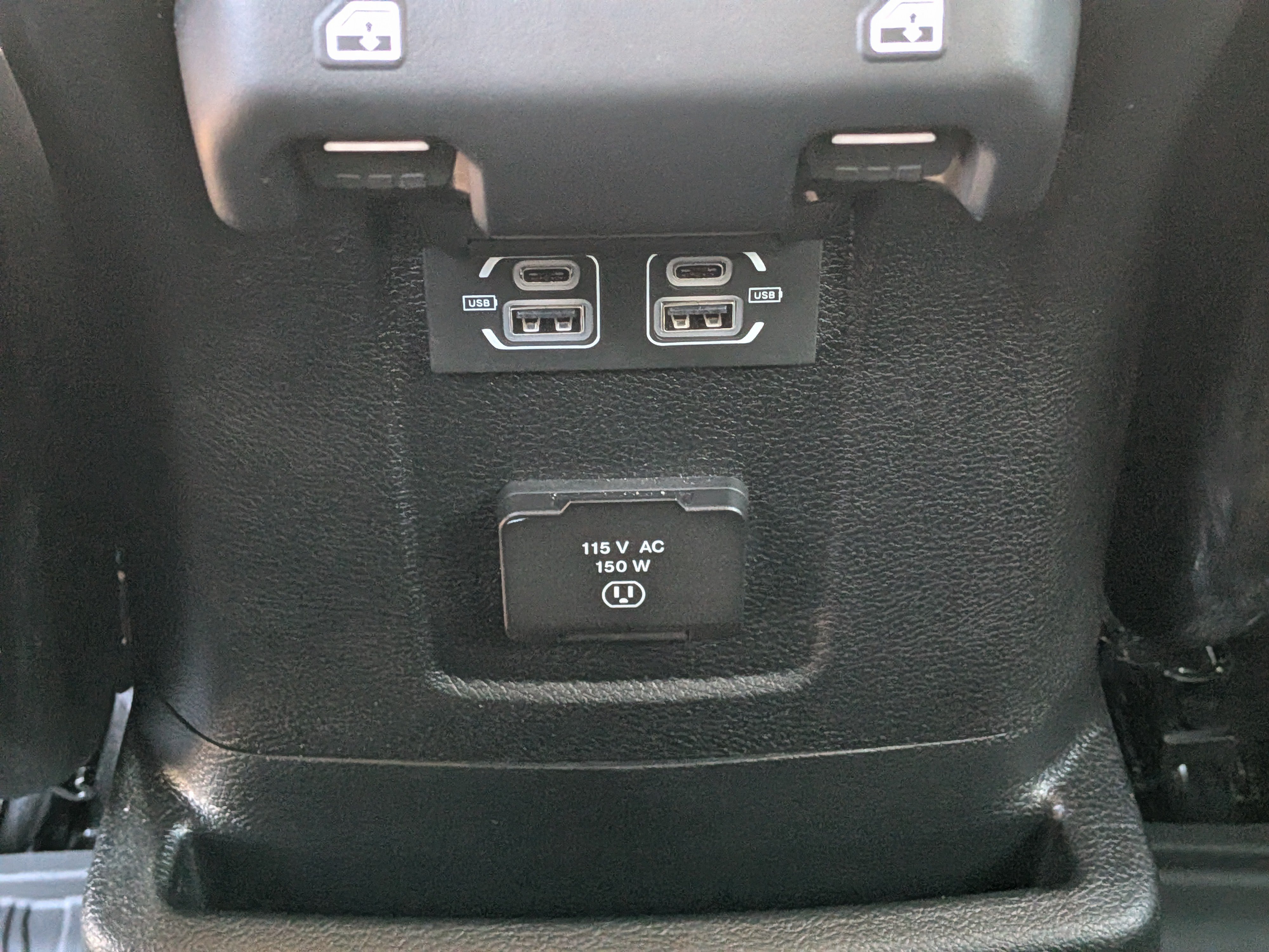 Used 2024 Jeep Wrangler High Altitude AWD/4WD image 15