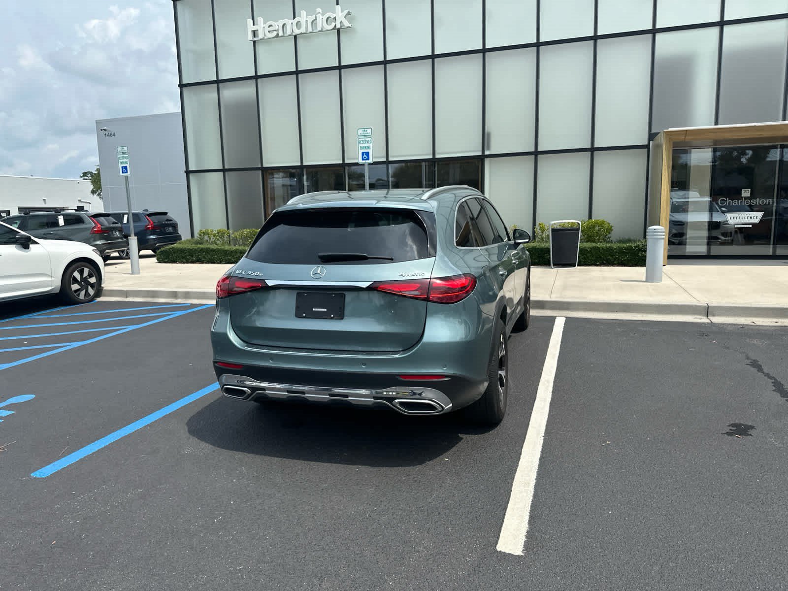 Used 2025 Mercedes-Benz GLC 350e 4MATIC image 21