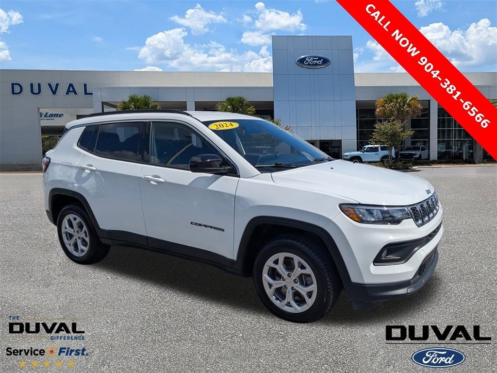 Used 2024 Jeep Compass Latitude video 1