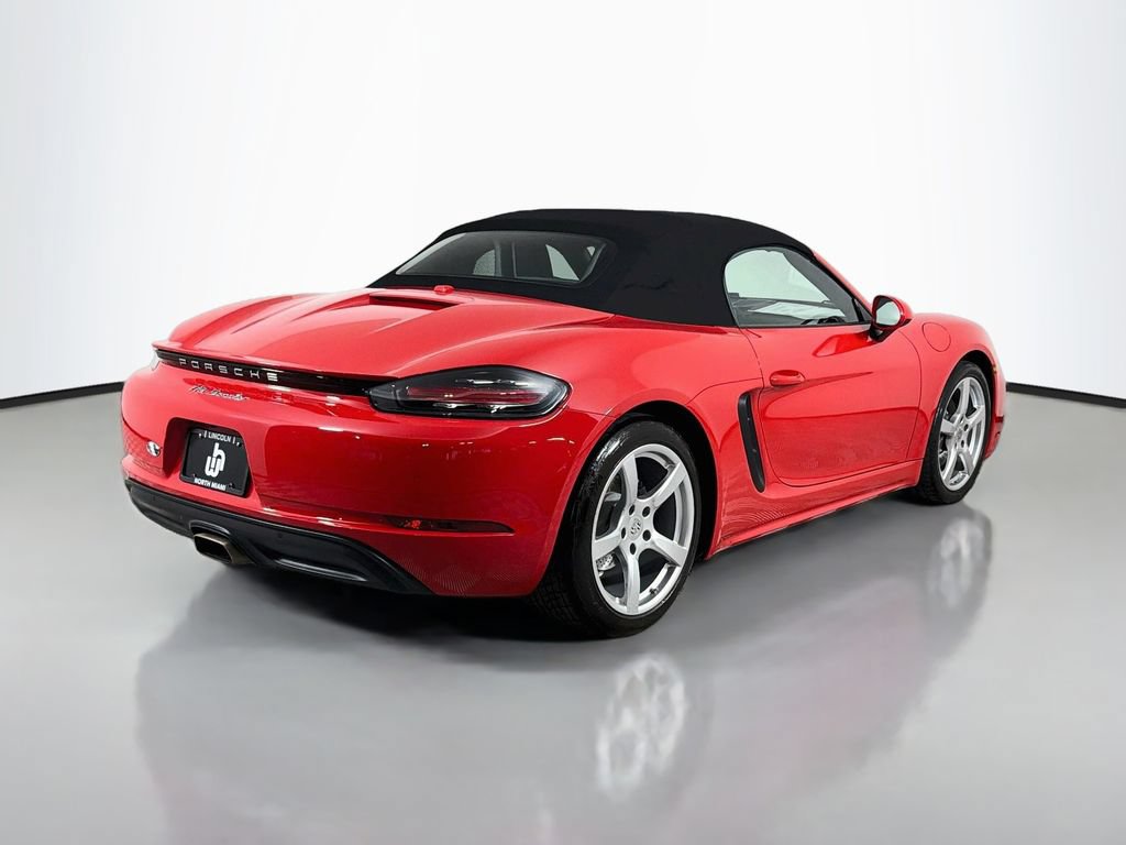Used 2023 Porsche 718 Boxster RWD image 5