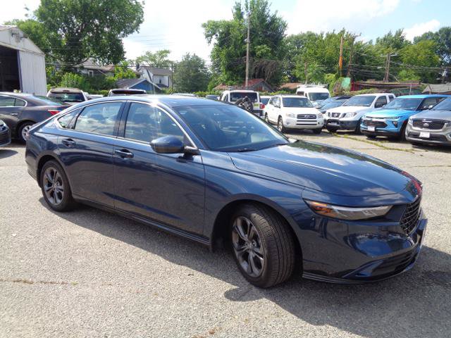 Used 2025 Honda Accord EX-L image 5