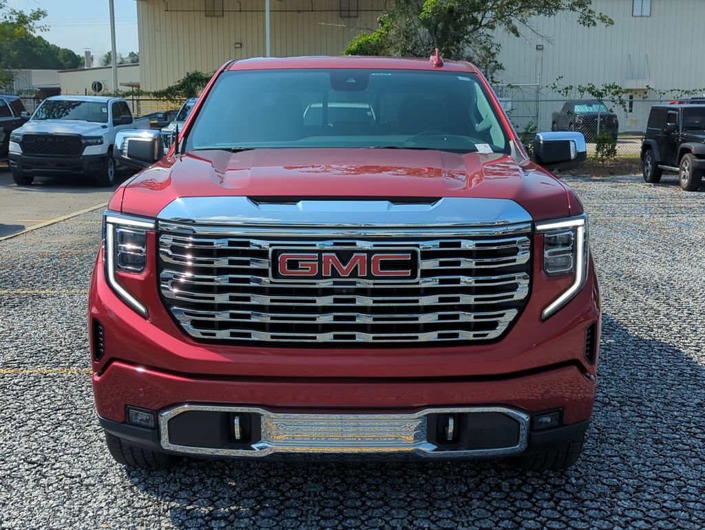 Used 2023 GMC Sierra 1500 Denali AWD/4WD image 9
