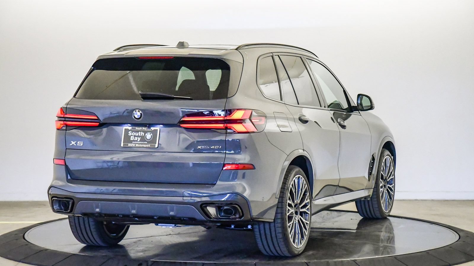 New 2026 BMW X5 xDrive40i AWD/4WD image 5