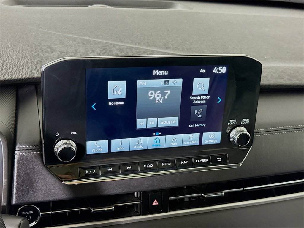 Used 2023 Mitsubishi Outlander SE image 7