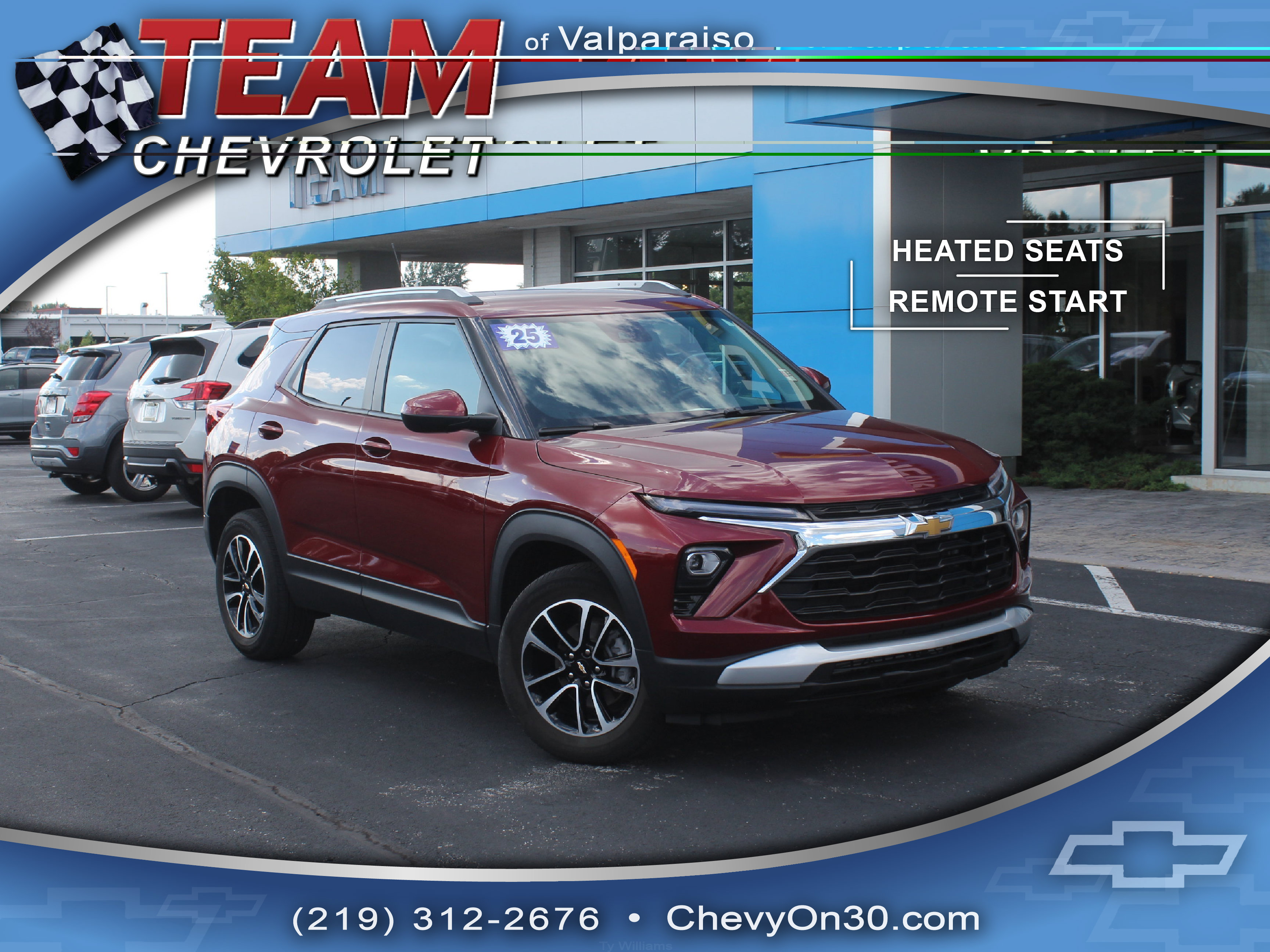 Used 2025 Chevrolet TrailBlazer LT w/ LT Cold Weather Package AWD/4WD image 1