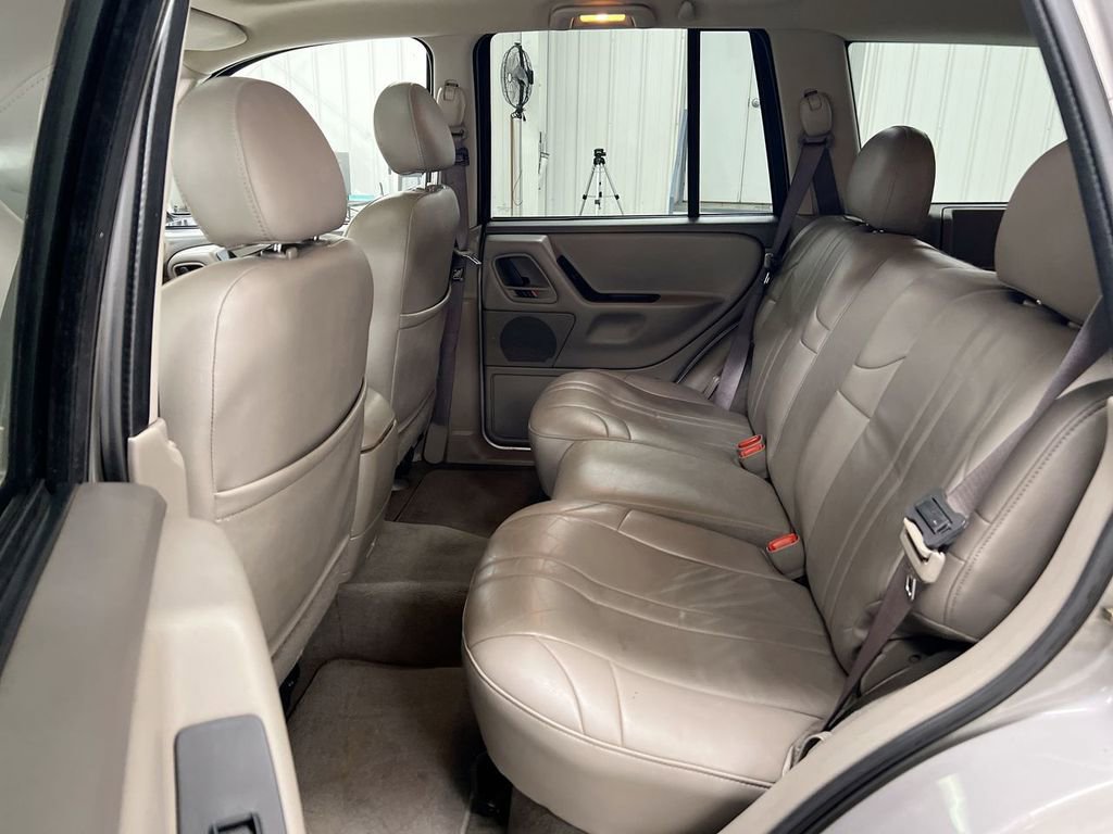Used 2002 Jeep Grand Cherokee Sport image 21