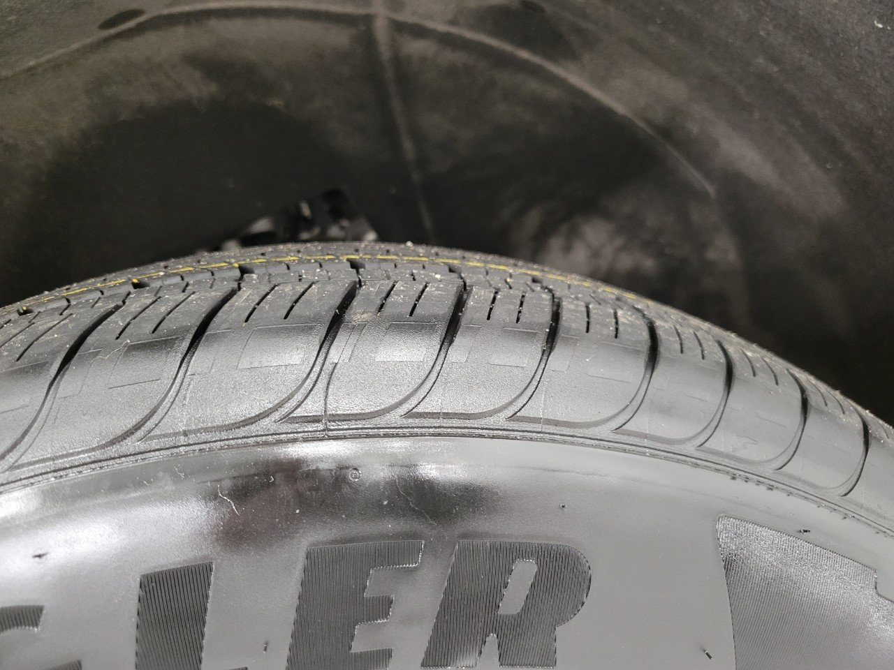 Used 2020 GMC Yukon SLT w/ Open Road Package image 4