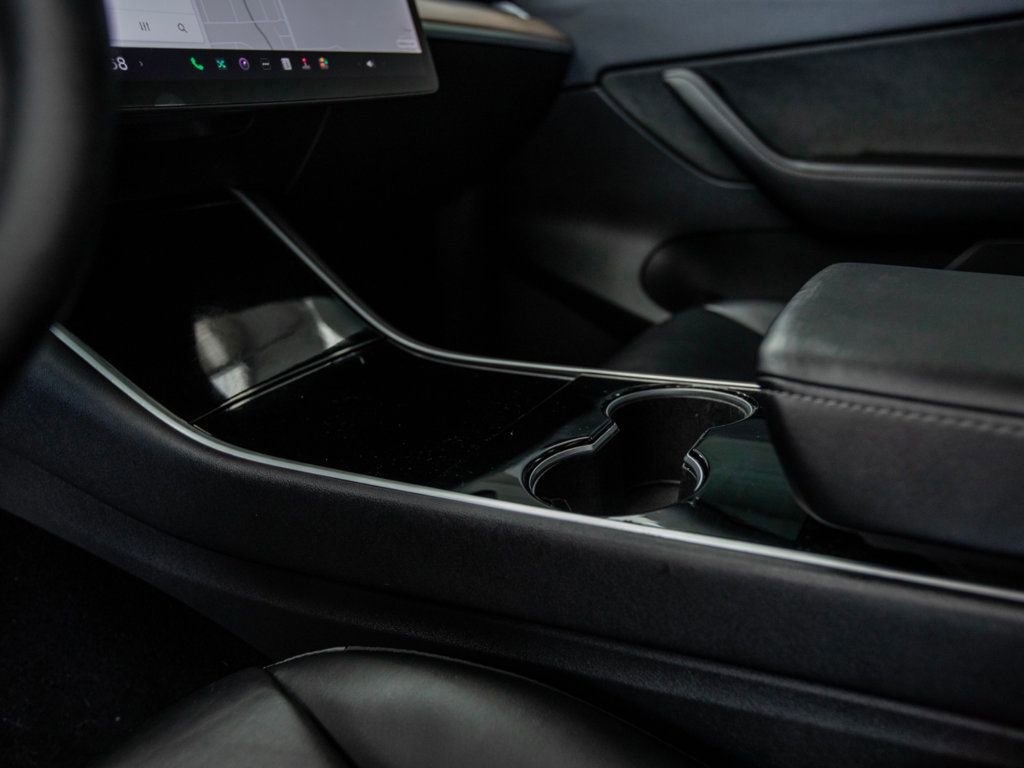 Used 2020 Tesla Model Y Performance image 19