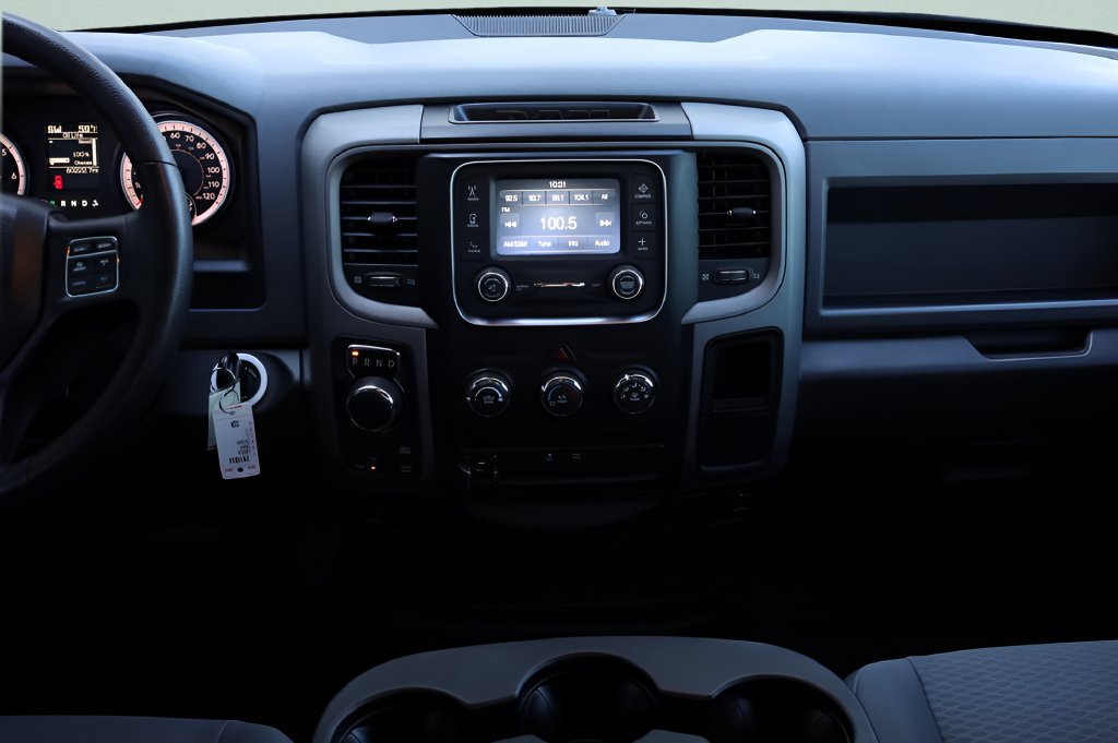 Used 2016 RAM 1500 Express AWD/4WD image 33