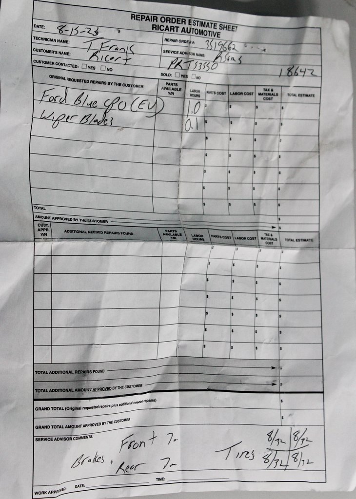 Used 2024 Cadillac Lyriq Luxury image 4