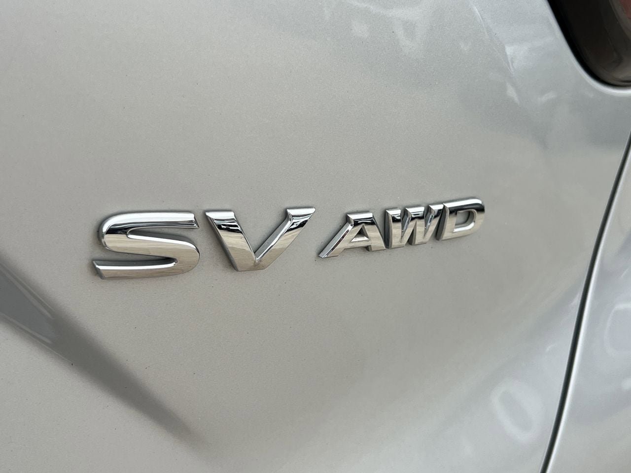 Used 2023 Nissan Murano SV AWD/4WD image 6