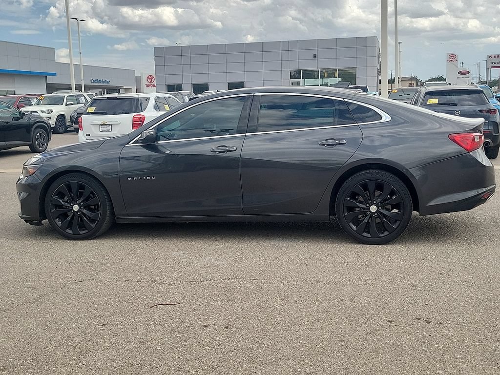 Used 2017 Chevrolet Malibu Premier w/ Premier Sun and Wheel Package FWD image 7