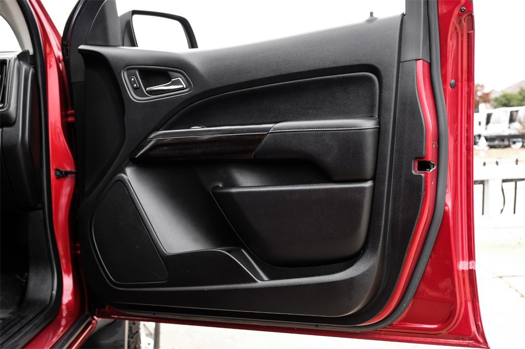 Used 2016 GMC Canyon SLT image 44