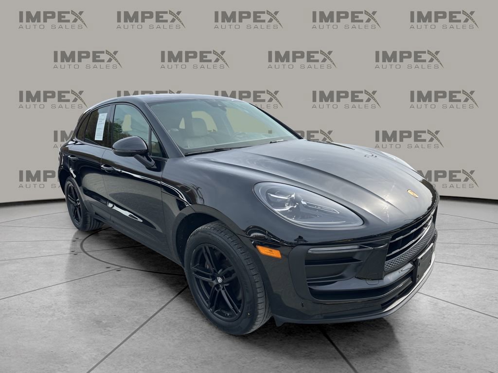 Used 2022 Porsche Macan image 7