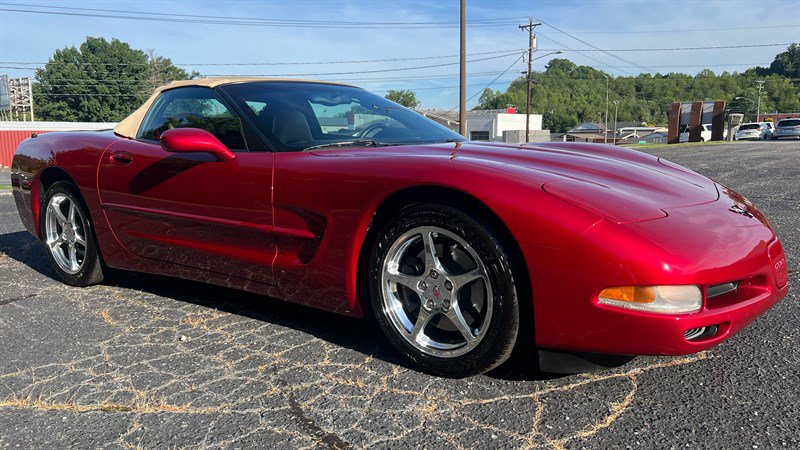 Used 2001 Chevrolet Corvette Convertible w/ Preferred Equipment Group2 RWD image 9