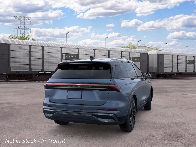 New 2026 Lincoln Nautilus Reserve AWD/4WD image 9