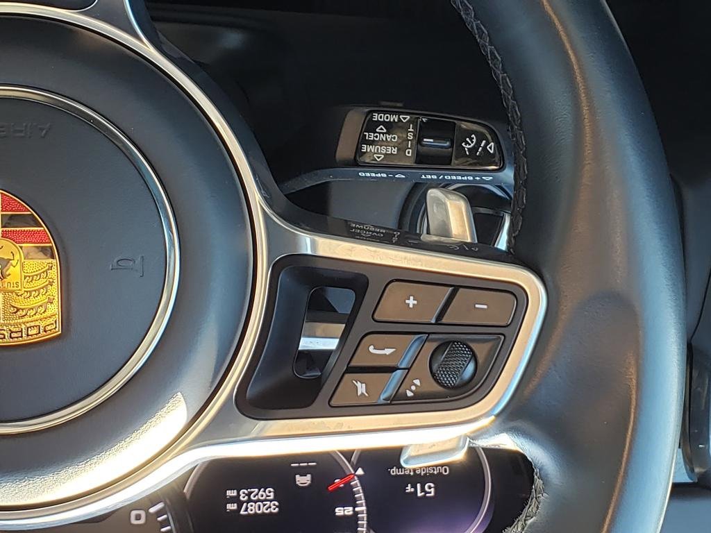 Used 2022 Porsche Cayenne GTS w/ Sport Chrono Package (8LH) image 28