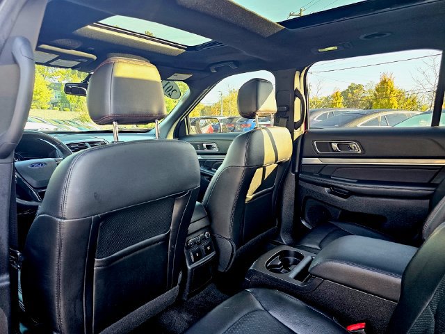 Used 2017 Ford Explorer Sport w/ Equipment Group 401A AWD/4WD image 30