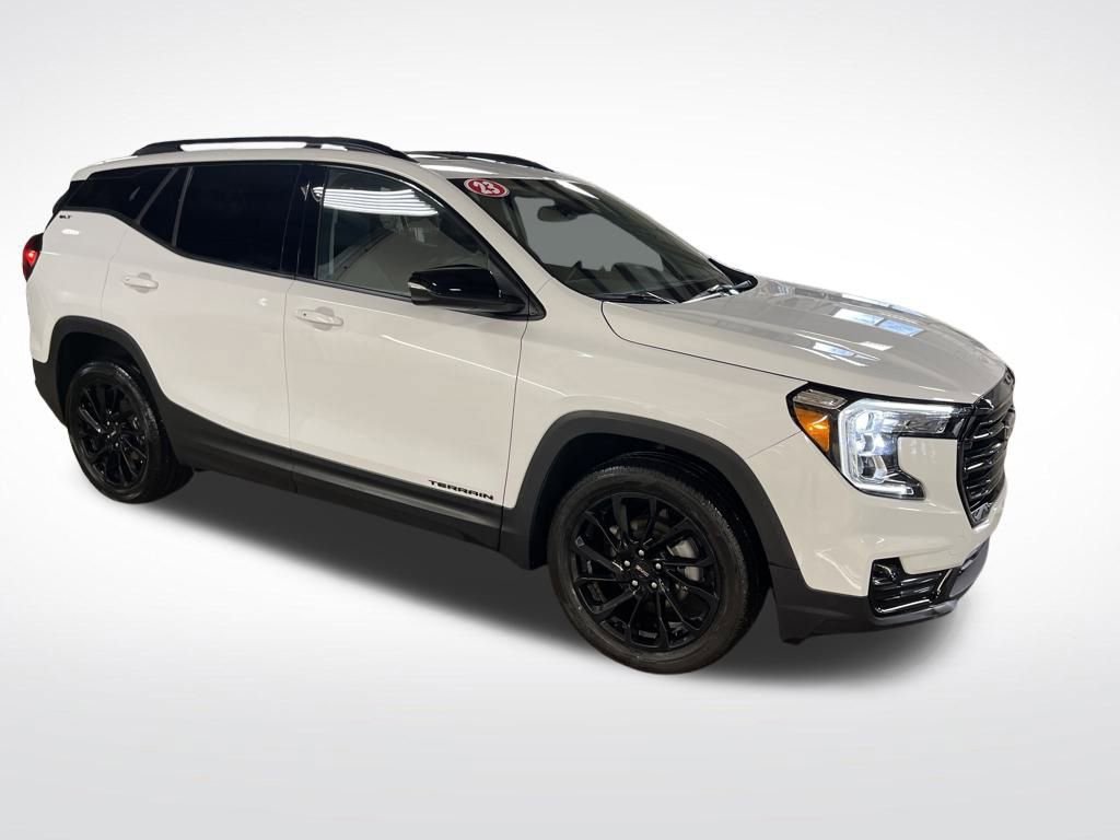 Certified 2023 GMC Terrain SLT w/ Elevation Edition image 7