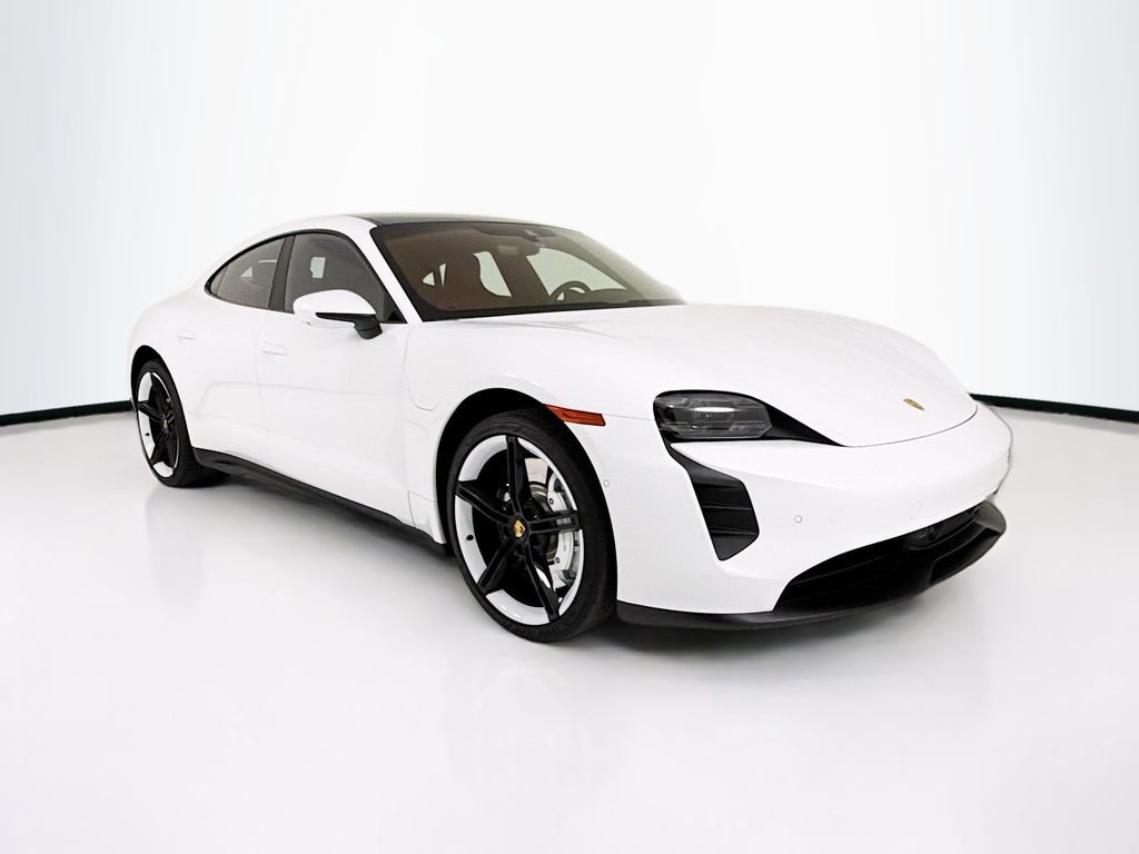 Certified 2022 Porsche Taycan GTS AWD/4WD image 9