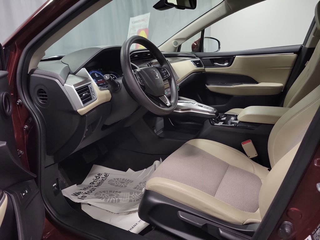 Used 2018 Honda Clarity Plug-In Hybrid image 12