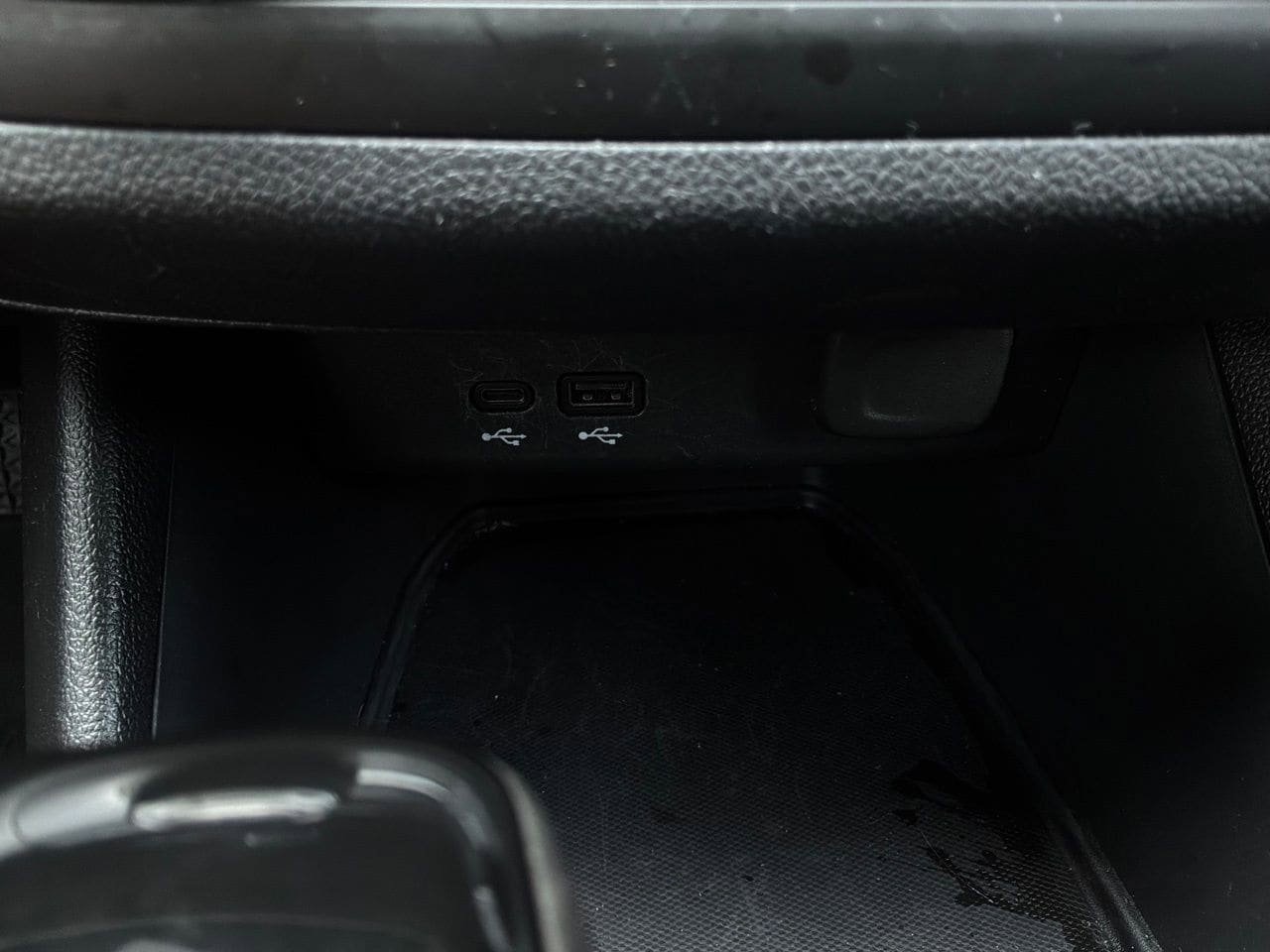 Used 2025 Buick Envista Preferred FWD image 23