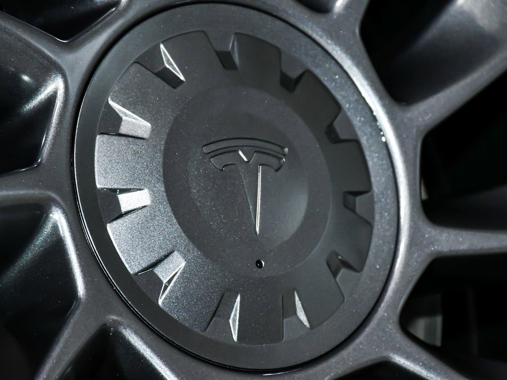 Used 2023 Tesla Model Y Performance AWD/4WD image 81