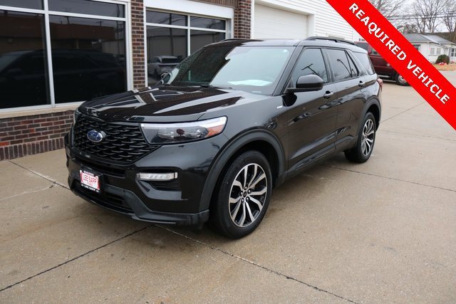 Used 2022 Ford Explorer ST-Line w/ Class IV Trailer Tow Package image 4