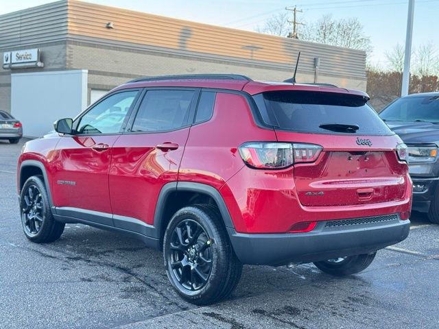 New 2026 Jeep Compass Latitude w/ Sun and Sound Group image 7