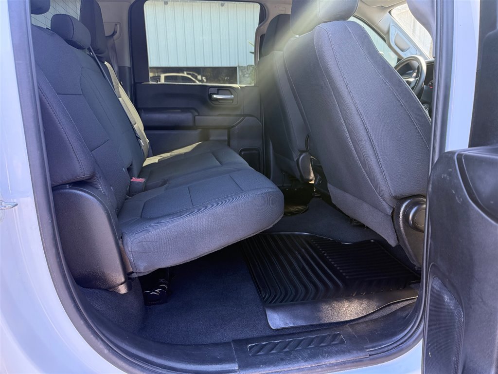 Used 2022 Chevrolet Silverado 2500 Custom w/ Custom Value Package image 10