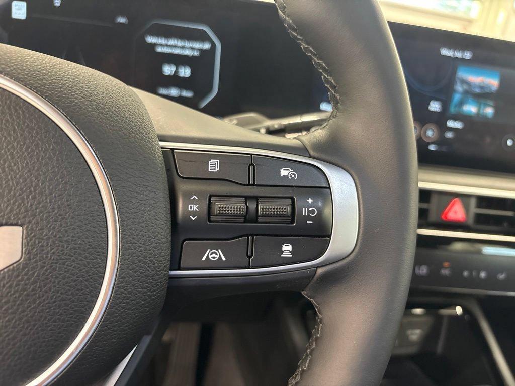 Certified 2025 Kia K5 EX FWD image 19