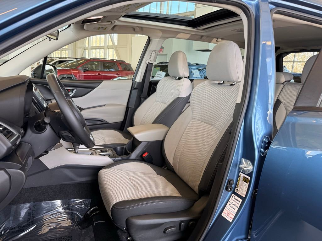 Certified 2023 Subaru Forester Premium image 9