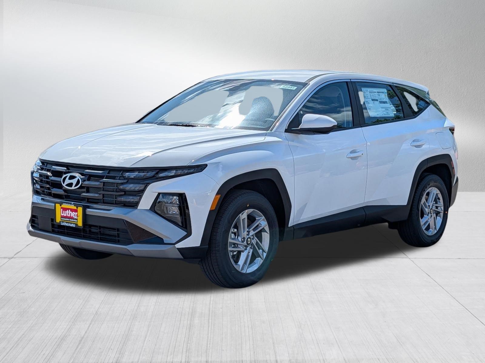 New 2026 Hyundai Tucson SE AWD/4WD video 2