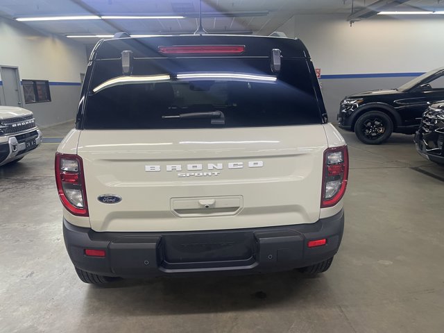 Certified 2025 Ford Bronco Sport Outer Banks w/ Outer Banks Tech Package+ AWD/4WD image 6