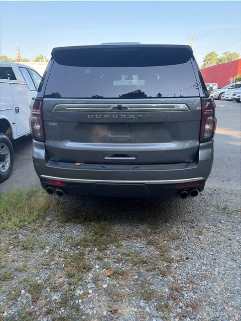 Used 2021 Chevrolet Suburban High Country w/ Premium Package AWD/4WD image 9