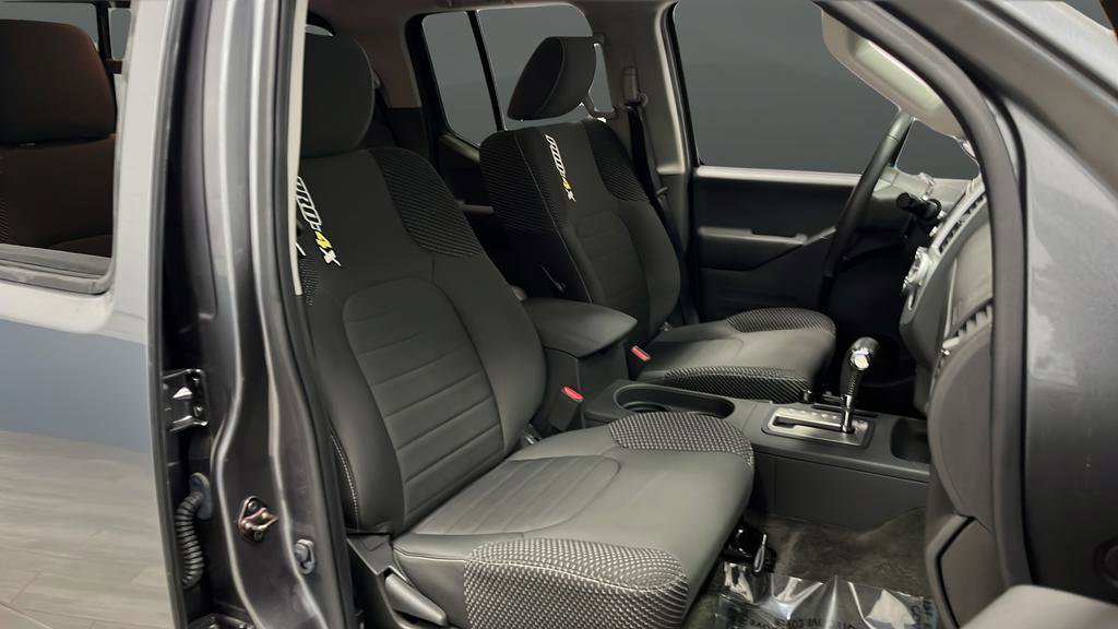 Used 2016 Nissan Frontier PRO-4X image 22