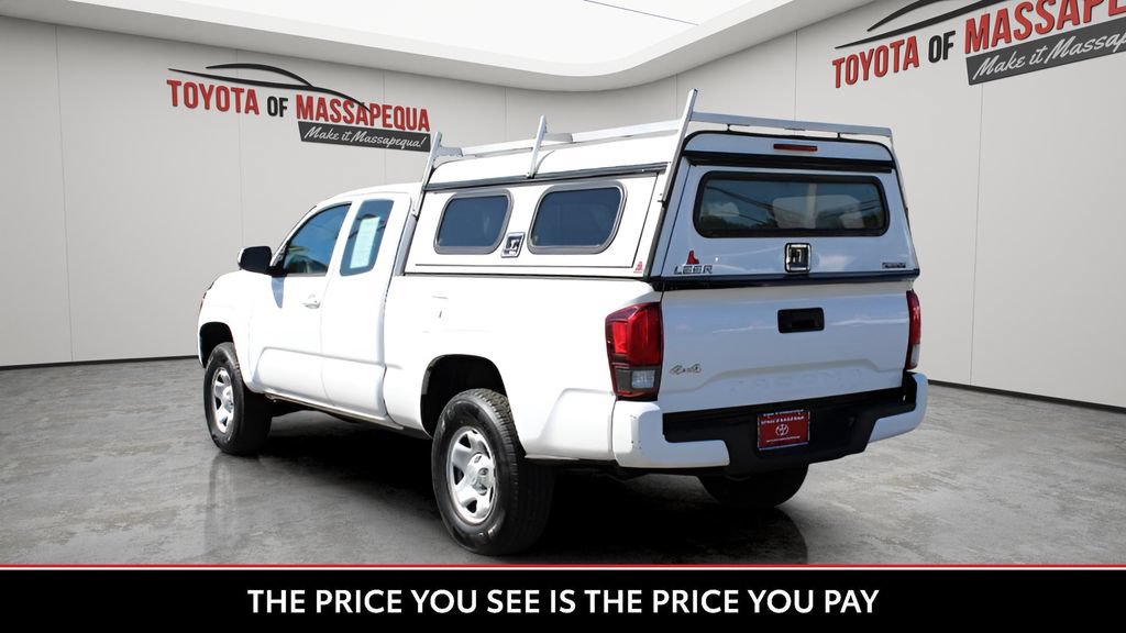 Used 2018 Toyota Tacoma SR w/ SR Convenience Package AWD/4WD image 4