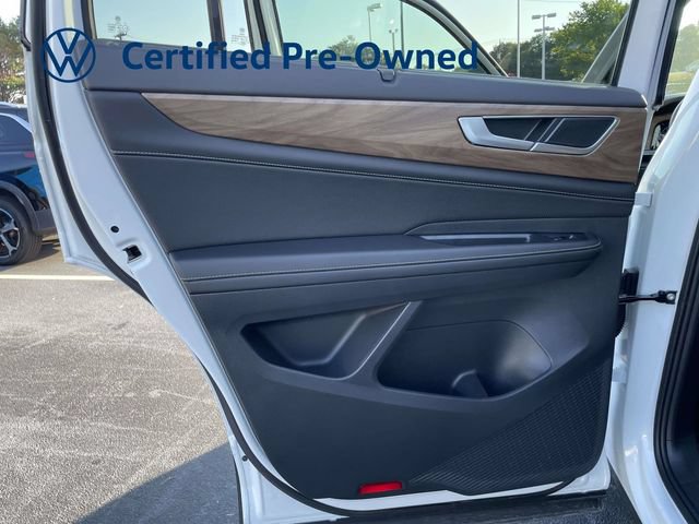 Certified 2026 Volkswagen Atlas SE w/ Panoramic Sunroof Package FWD image 11