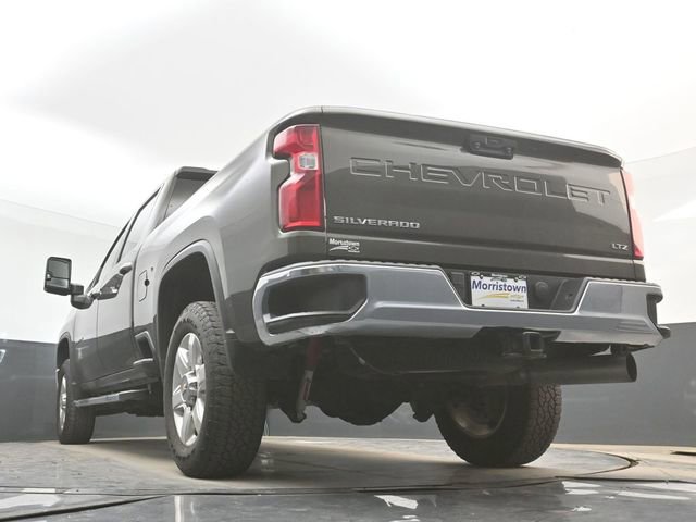 Used 2023 Chevrolet Silverado 2500 LTZ AWD/4WD image 33