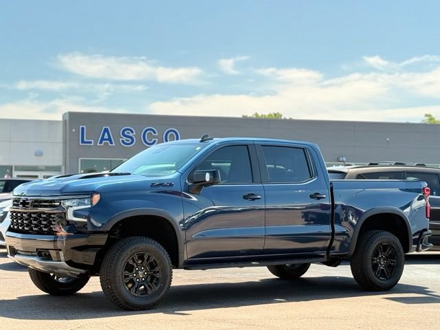 Used 2022 Chevrolet Silverado 1500 ZR2 w/ Technology Package AWD/4WD image 38