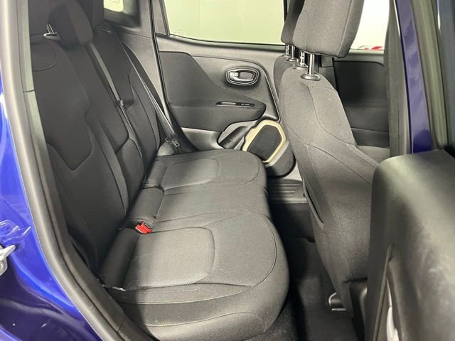 Used 2017 Jeep Renegade Latitude w/ Safety & Security Group image 28