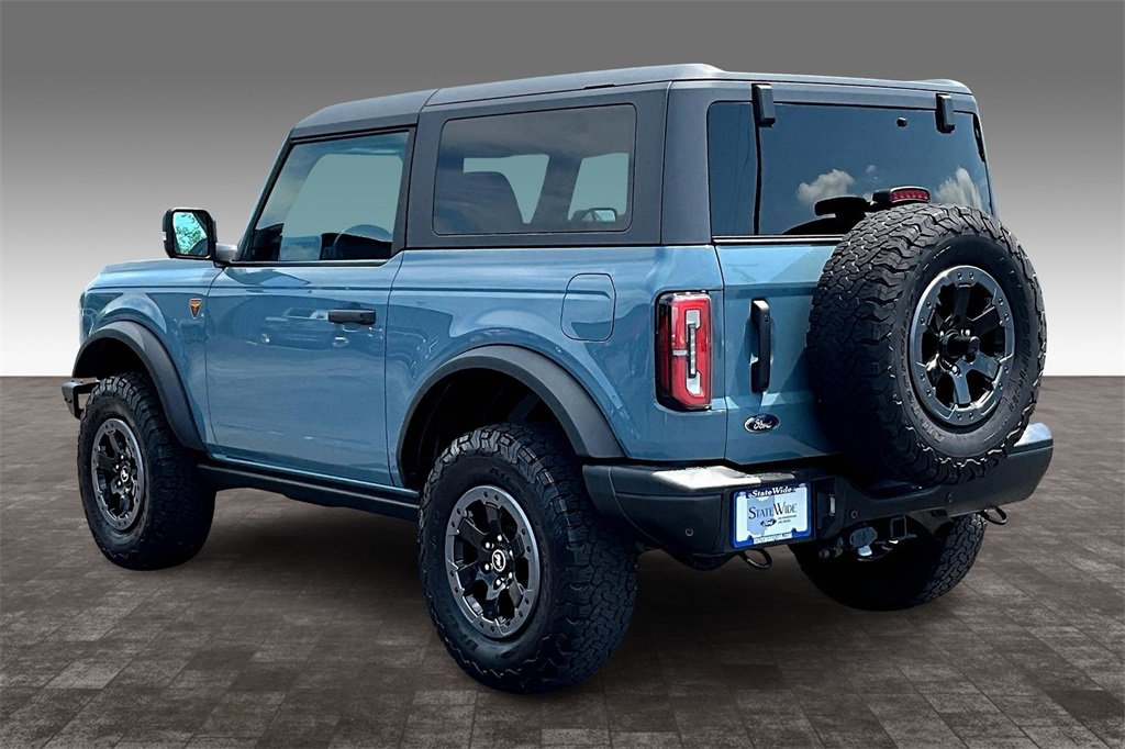 Used 2023 Ford Bronco Badlands image 25