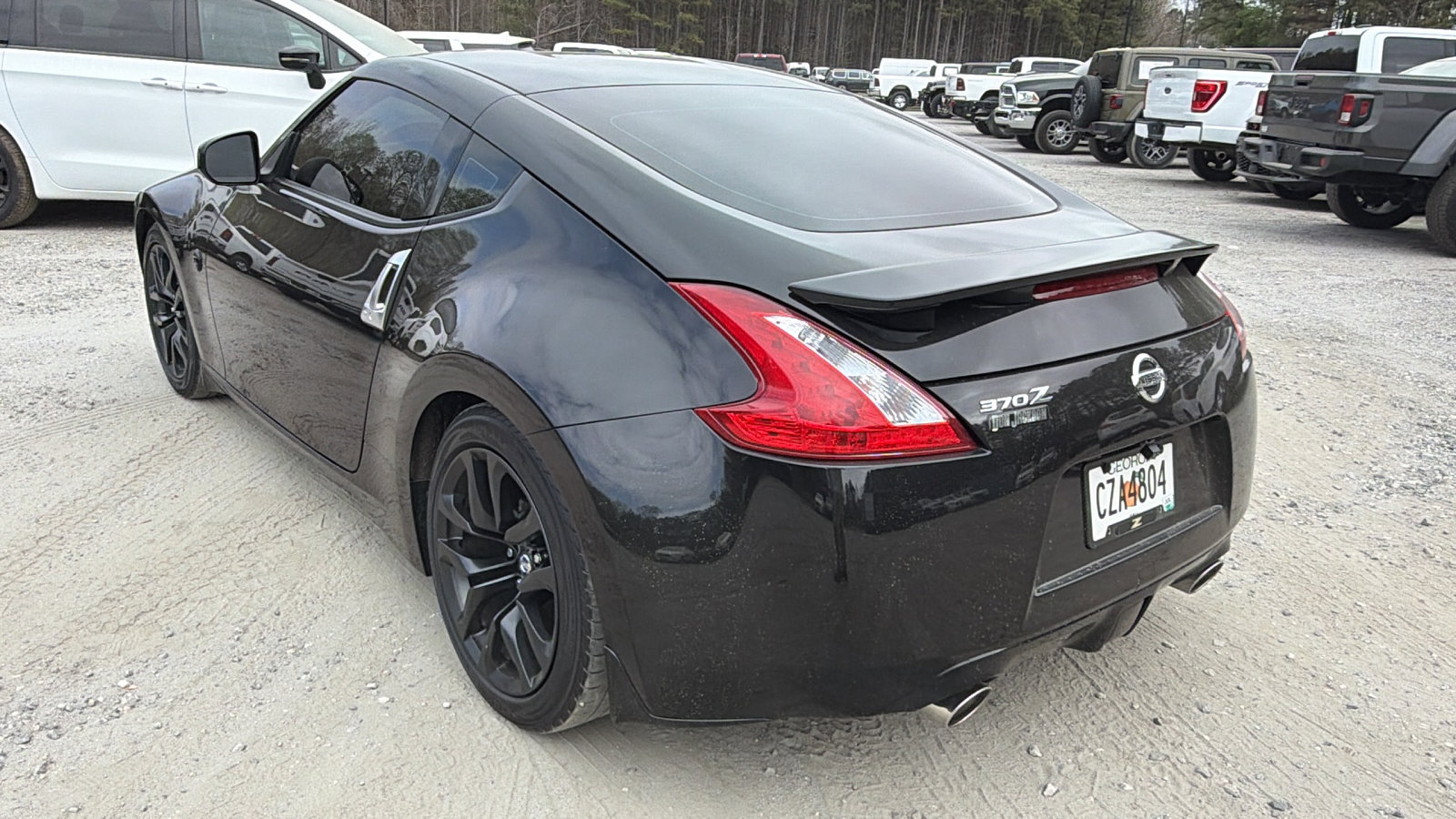 Used 2017 Nissan 370Z Coupe image 10