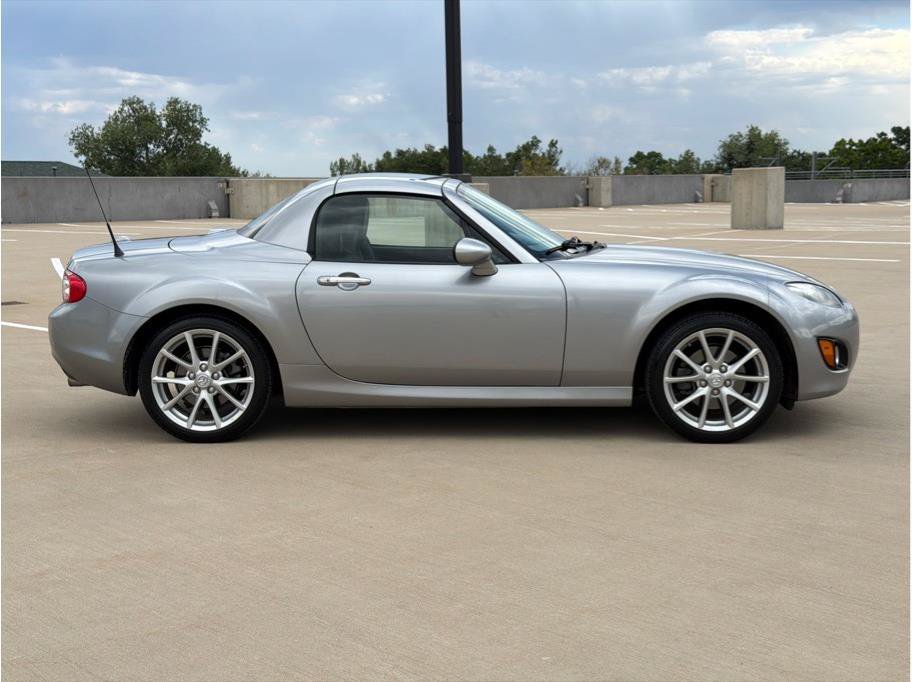 Used 2012 MAZDA MX-5 Miata Grand Touring w/ Premium Pkg RWD image 9