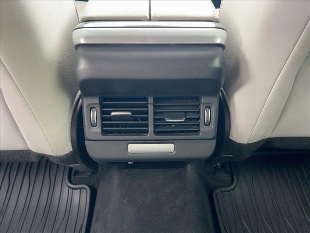 Used 2020 Land Rover Range Rover Evoque S image 17