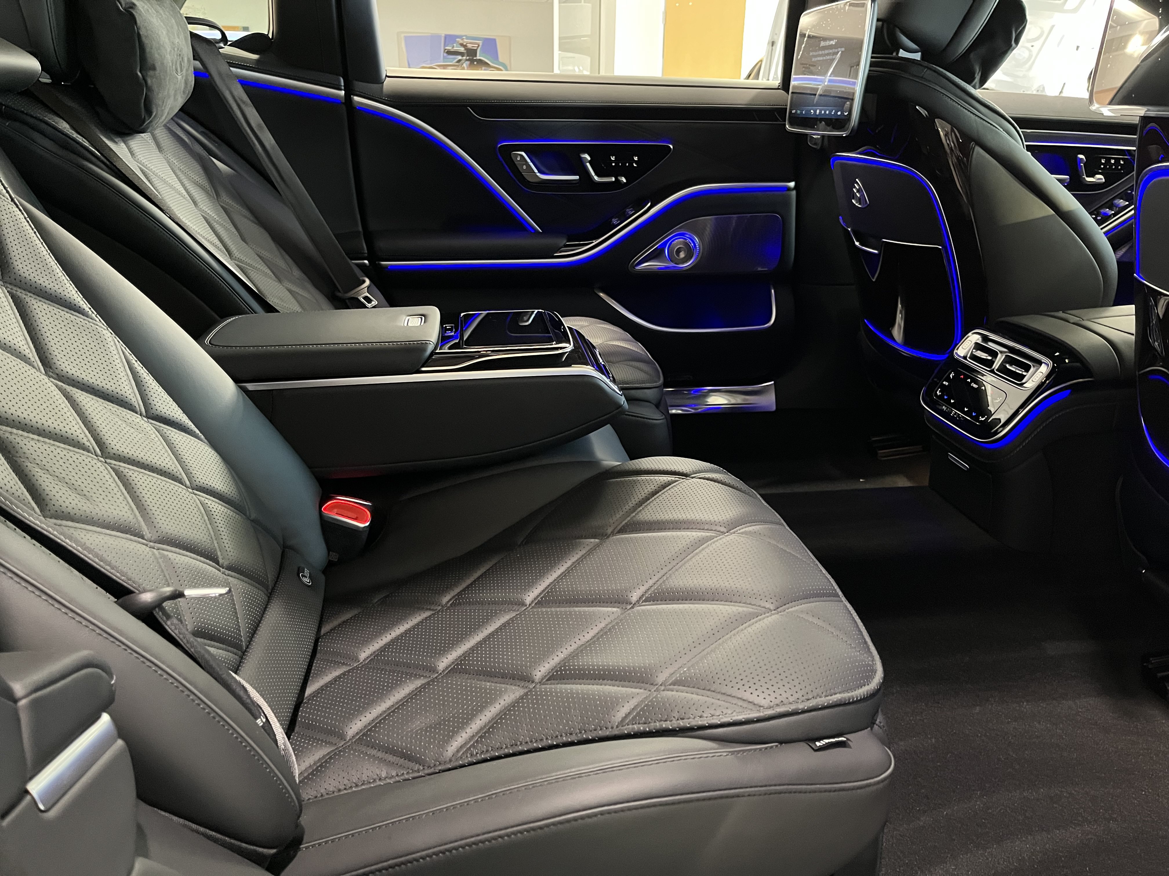New 2026 Mercedes-Benz Maybach S 680 4MATIC image 15