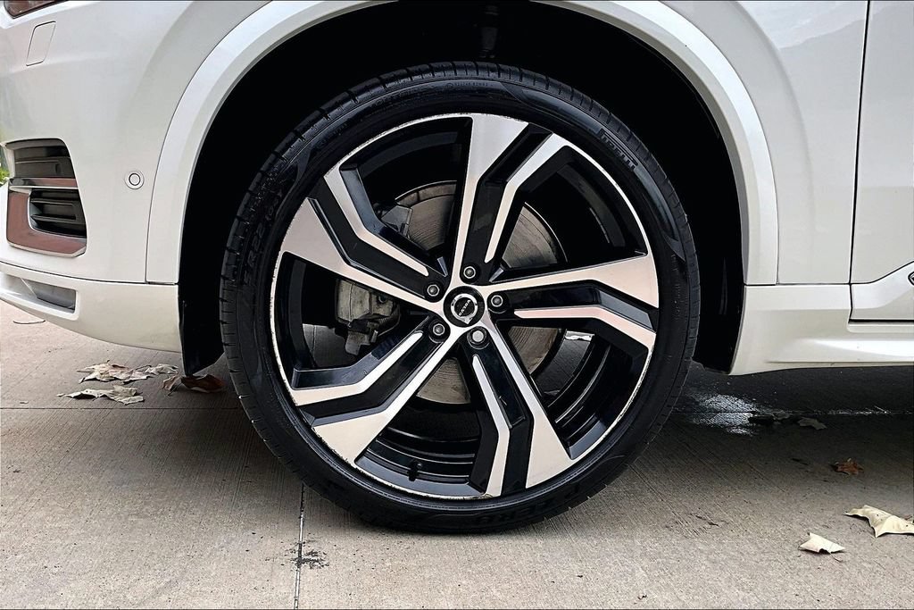 Certified 2024 Volvo XC90 B6 Ultimate AWD/4WD image 11