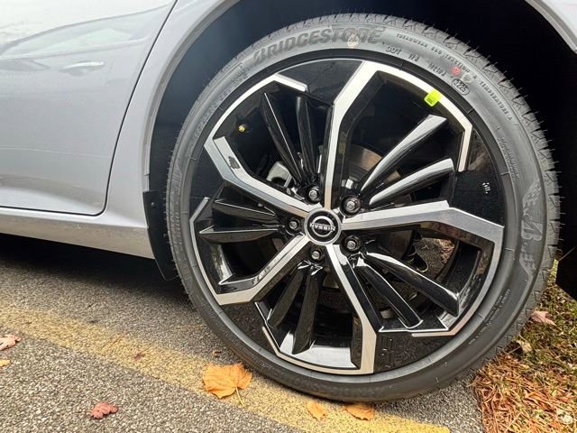 New 2025 Nissan Altima 2.5 SR image 7